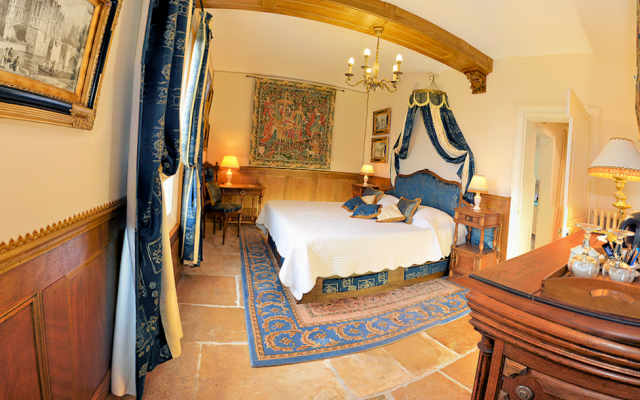 bed & breakfast room ' jacques coeur ' argentier du roy