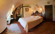 bed-breakfast-amboise-tours-vallee-loire-loches-belle-epoque-bedroom-double